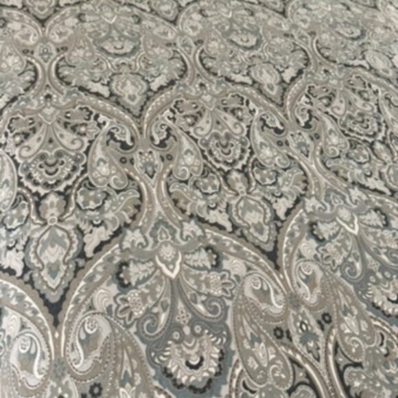 Pottery Barn Percale King Duvet Cover and Standard Pillow Shams (3) - Picture 3 of 4